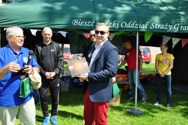 Zdjęcia z pikniku dla dzieci z okazji święta SG