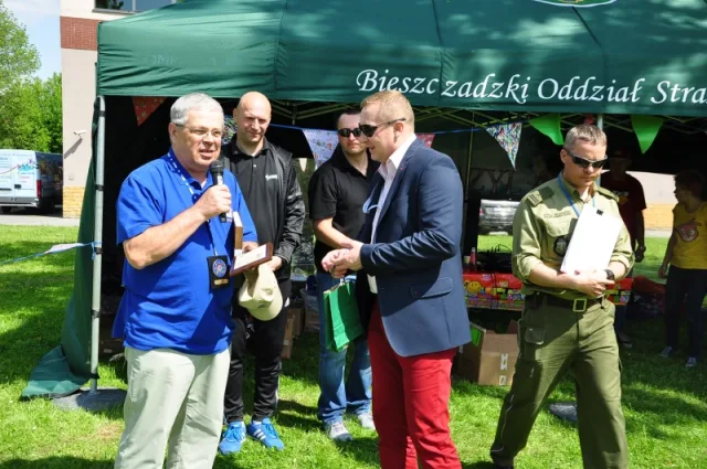 Zdjęcia z pikniku dla dzieci z okazji święta SG
