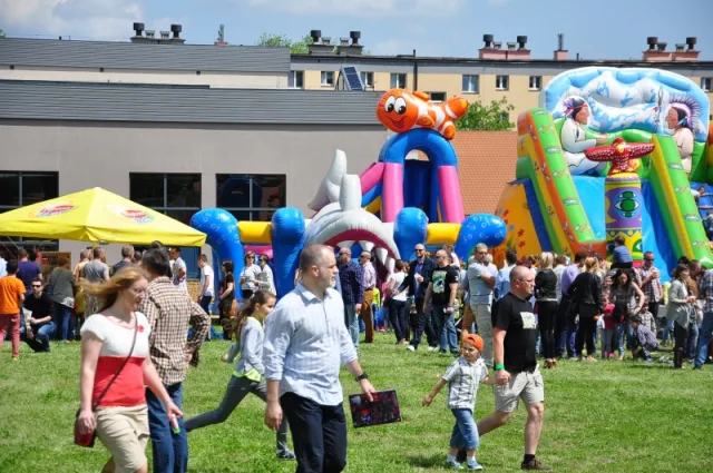 Zdjęcia z pikniku dla dzieci z okazji święta SG