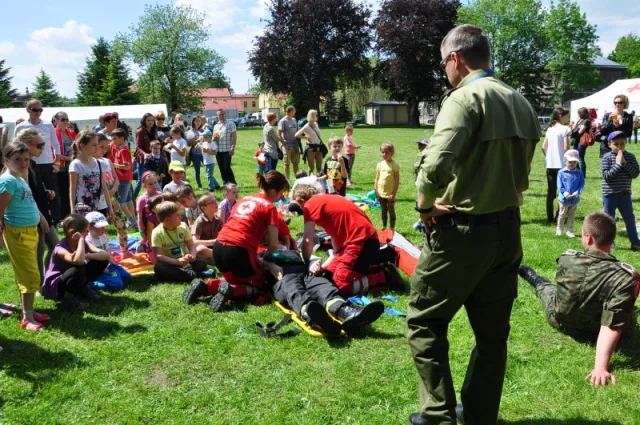 Zdjęcia z pikniku dla dzieci z okazji święta SG