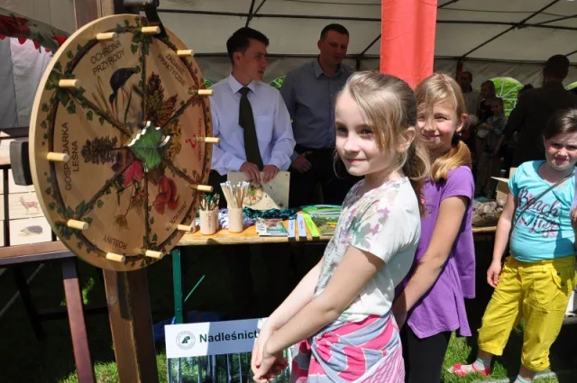 Zdjęcia z pikniku dla dzieci z okazji święta SG