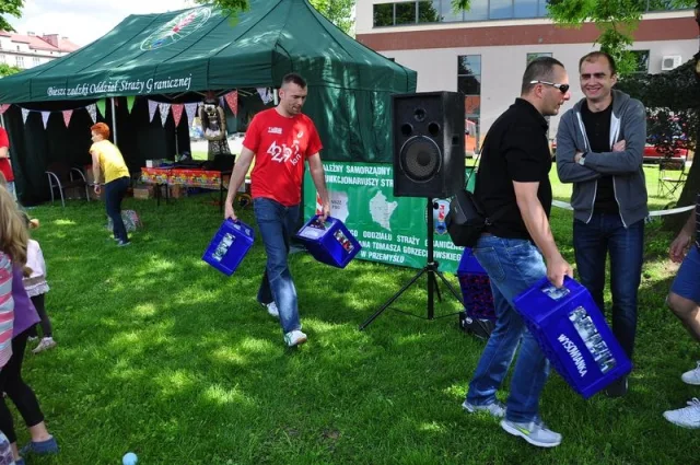 Zdjęcia z pikniku dla dzieci z okazji święta SG