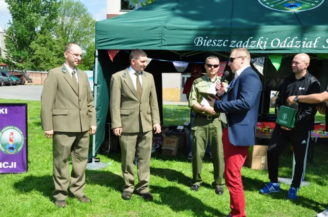 Zdjęcia z pikniku dla dzieci z okazji święta SG
