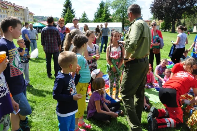 Zdjęcia z pikniku dla dzieci z okazji święta SG