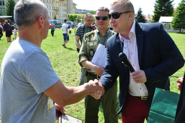 Zdjęcia z pikniku dla dzieci z okazji święta SG