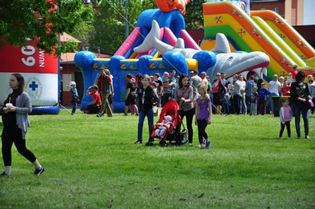 Zdjęcia z pikniku dla dzieci z okazji święta SG