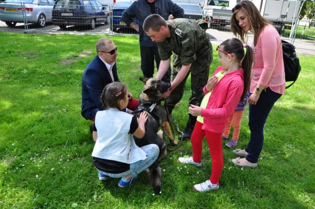 Zdjęcia z pikniku dla dzieci z okazji święta SG