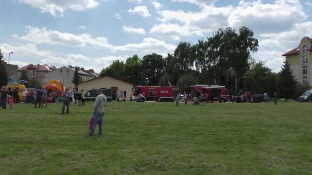 Zdjęcia z pikniku dla dzieci z okazji święta SG