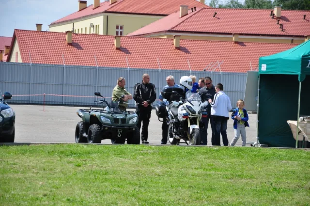 Zdjęcia z pikniku dla dzieci z okazji święta SG