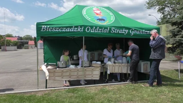 Zdjęcia z pikniku dla dzieci z okazji święta SG