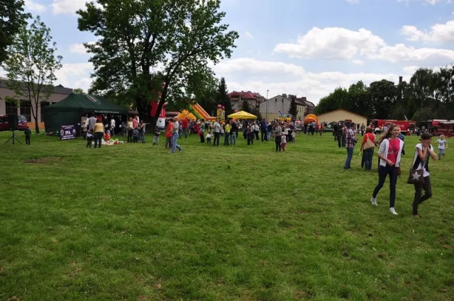 Zdjęcia z pikniku dla dzieci z okazji święta SG
