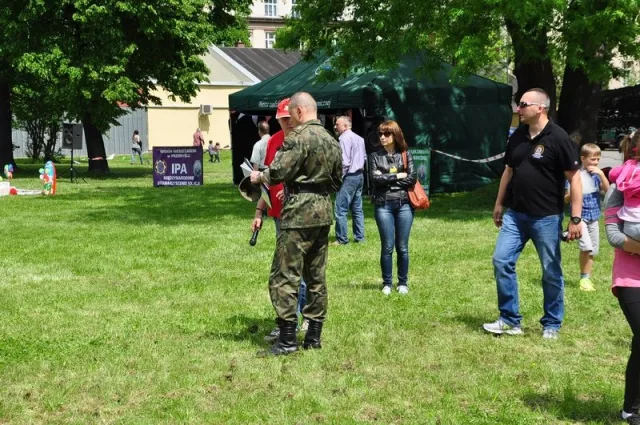 Zdjęcia z pikniku dla dzieci z okazji święta SG