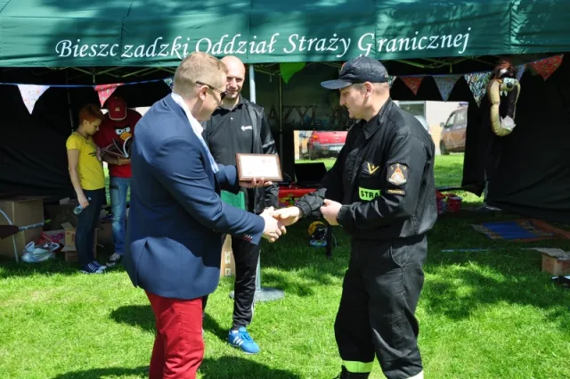 Zdjęcia z pikniku dla dzieci z okazji święta SG
