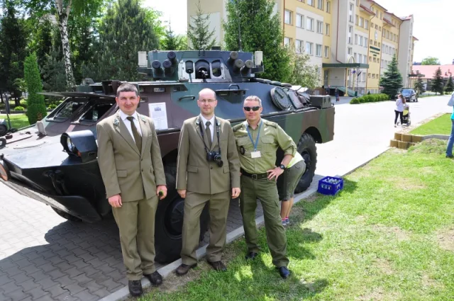 Zdjęcia z pikniku dla dzieci z okazji święta SG