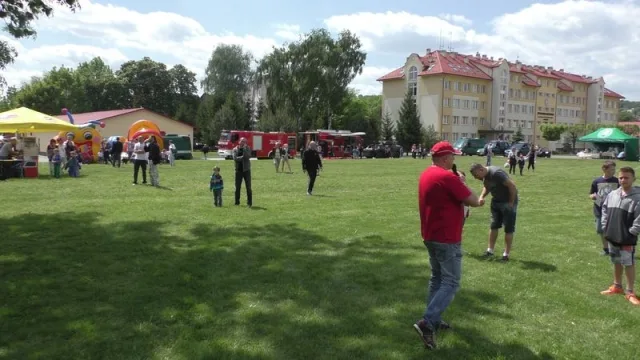Zdjęcia z pikniku dla dzieci z okazji święta SG