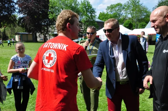 Zdjęcia z pikniku dla dzieci z okazji święta SG