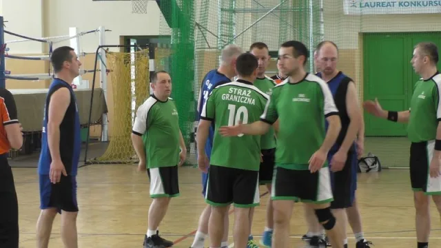 Zdjęcia z pierwszego dnia I Mistrzostw SG w Koszykówce