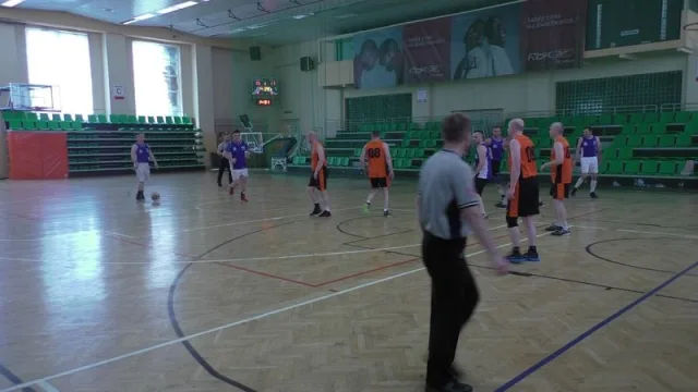 Zdjęcia z pierwszego dnia I Mistrzostw SG w Koszykówce
