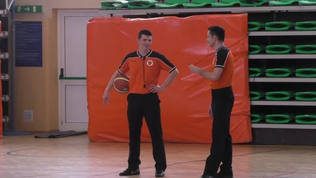 Zdjęcia z pierwszego dnia I Mistrzostw SG w Koszykówce