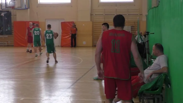 Zdjęcia z pierwszego dnia I Mistrzostw SG w Koszykówce
