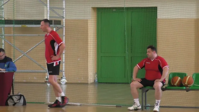 Zdjęcia z pierwszego dnia I Mistrzostw SG w Koszykówce
