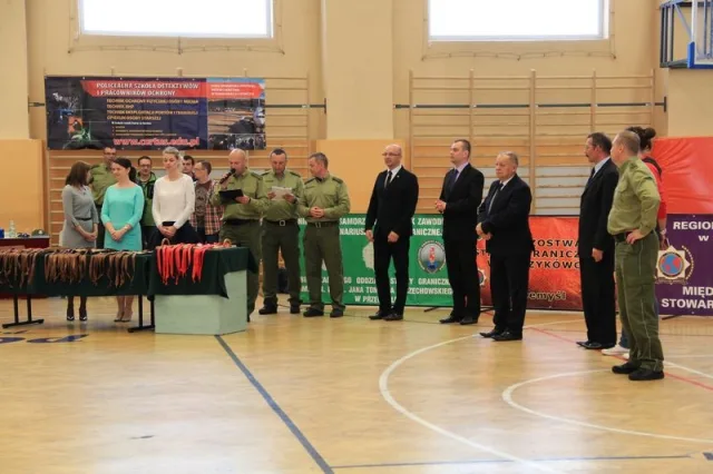Zdjęcia z trzeciego dnia I Mistrzostw SG w Koszykówce