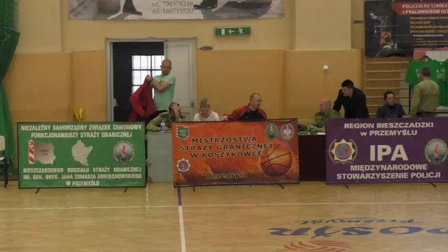 Zdjęcia z trzeciego dnia I Mistrzostw SG w Koszykówce